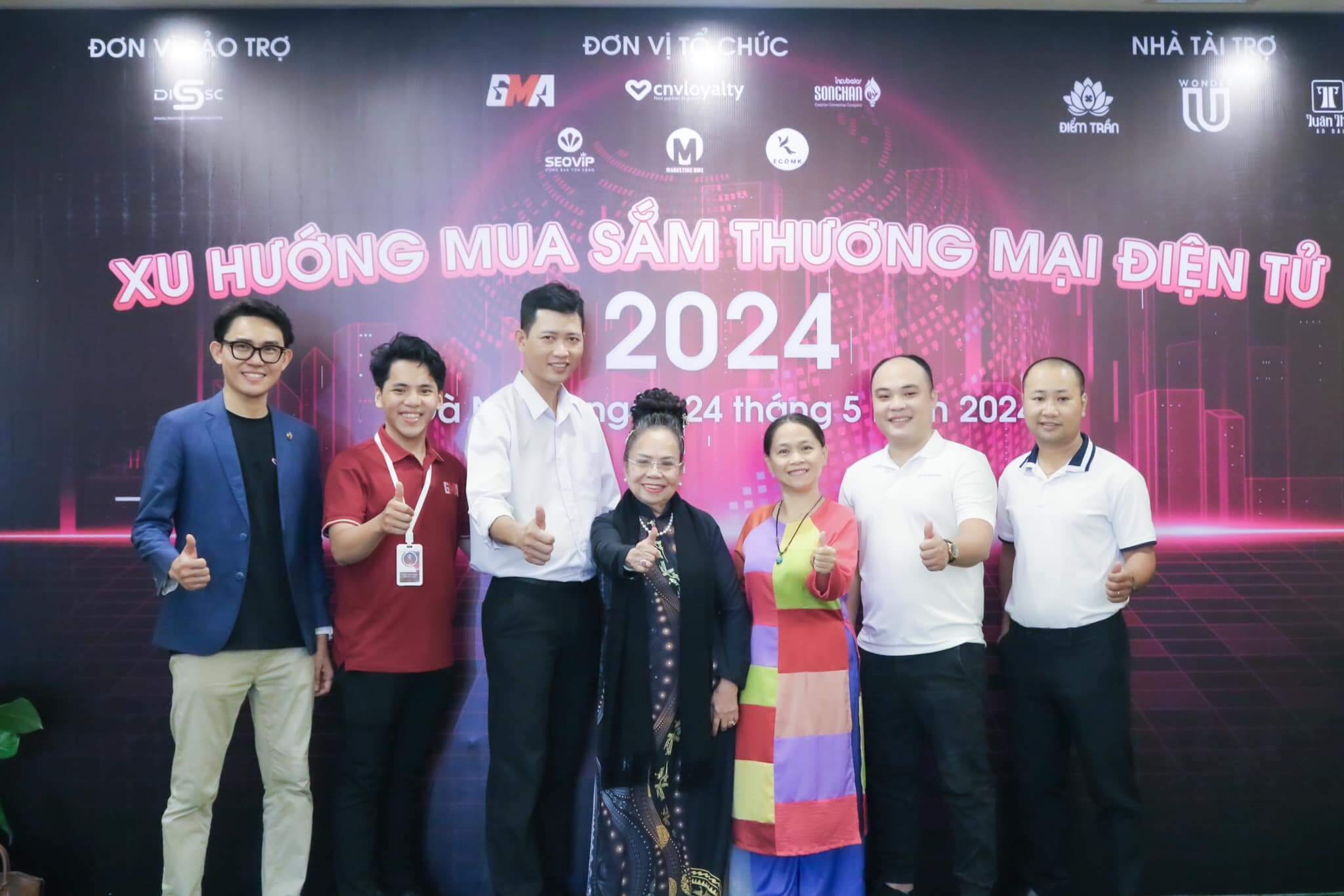 24 5 Xu Huong Mua Sam Thuong Mai Dien Tu 2024