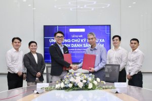 FPT IS và CNV Holdings (CNV) ký kết ứng dụng chữ ký số từ xa cho định danh sản phẩm