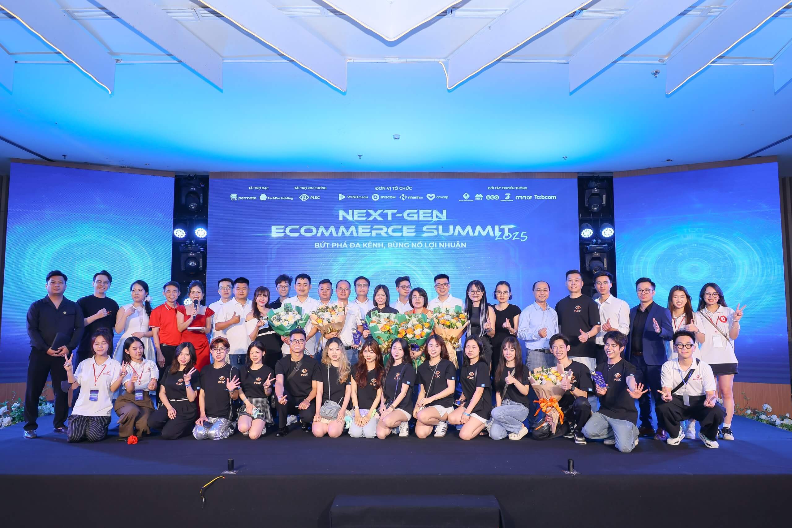 NEXT-GEN ECOMMERCE SUMMIT 2025 – CNV CDP Đồng Hành Bứt Phá Đa Kênh, Bùng Nổ Lợi Nhuận 4 Đông đảo Doanh nghiệp tham dự sự kiện NEXT-GEN ECOMMERCE SUMMIT 2025