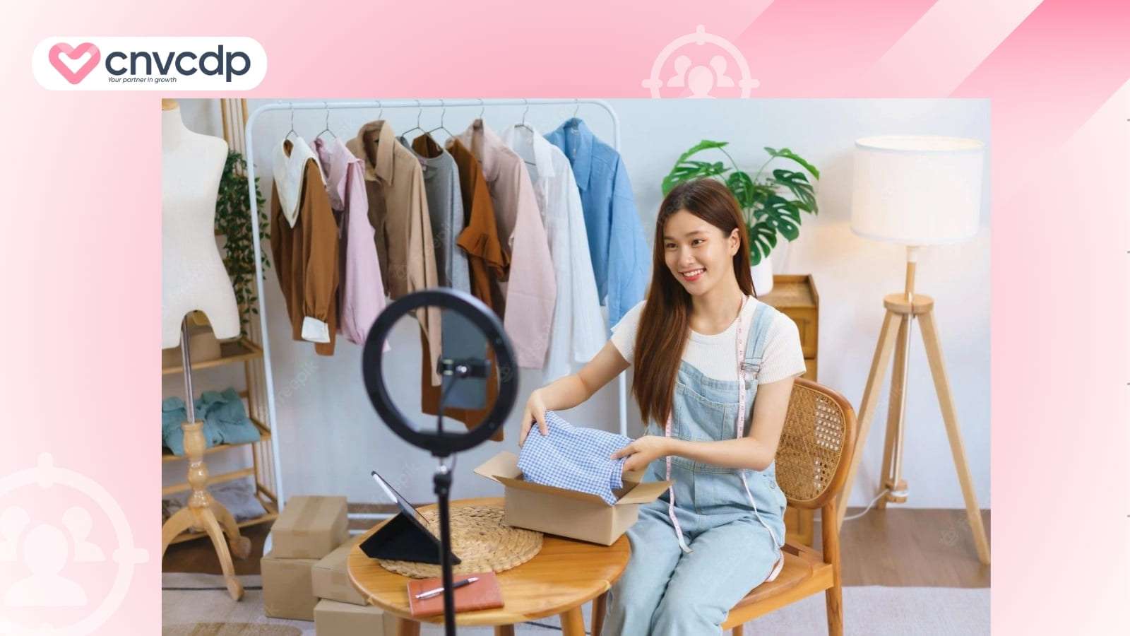 19 mô hình kinh doanh nhỏ ít vốn sinh lời nhanh dành cho người mới 11 Shop quan ao thoi trang online