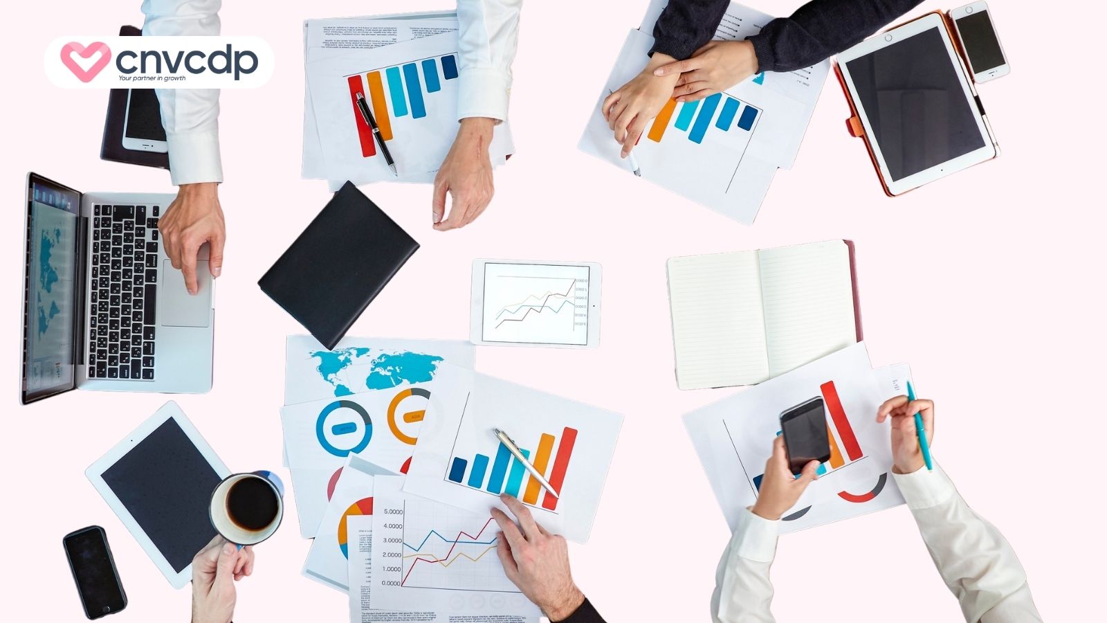 Dữ liệu CRM là gì? 5 loại dữ liệu CRM phổ biến hiện nay 11 du lieu crm dinh luong